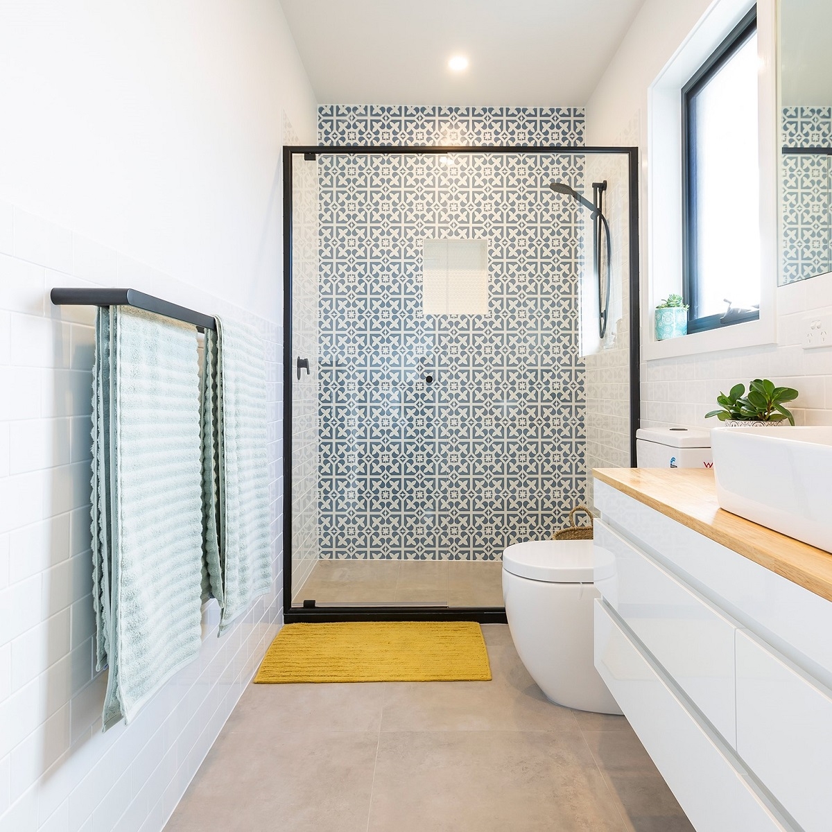 Nero Double Towel Rail Matte Black 800mm Highgrove Bathrooms